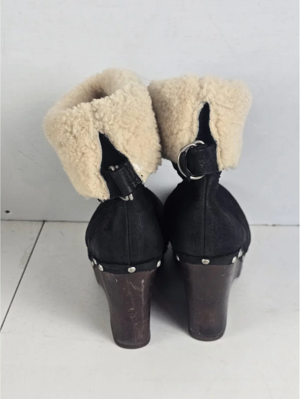 UGG Australia Black Leather Shearling Wedge Clog Boots Studded Wood Heel Size 11
